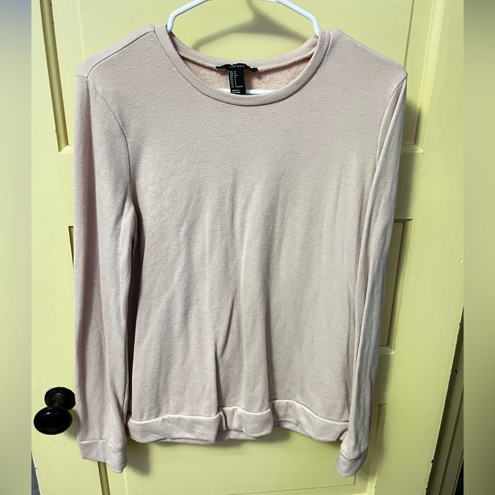 Pink crewneck top
